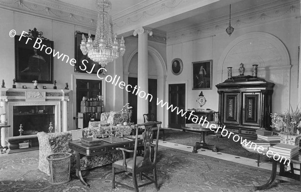 ABBEYLEIX HOUSE  DINING ROOM FROM ENTRANCE